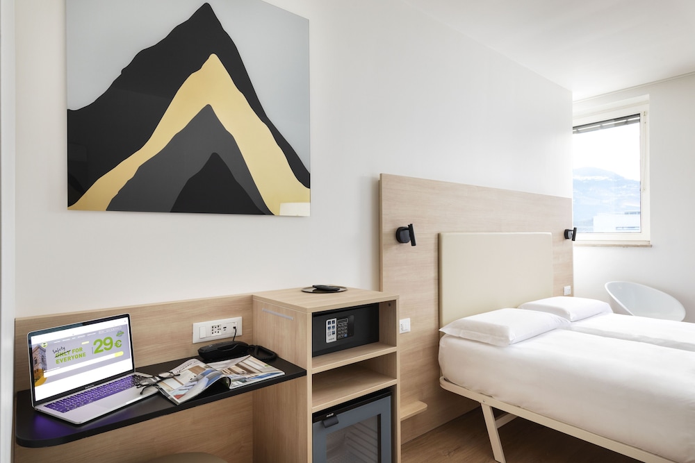 

Napoli - Bolzano - B&B Hotel Bolzano