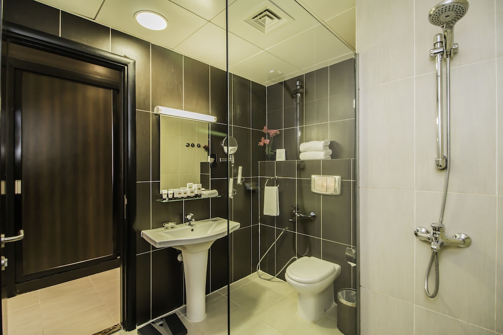 

Bari - Doha - The Royal Riviera Hotel