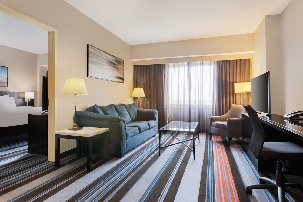 

Milano - Jamaica (NY) - Courtyard by Marriott New York JFK Airport