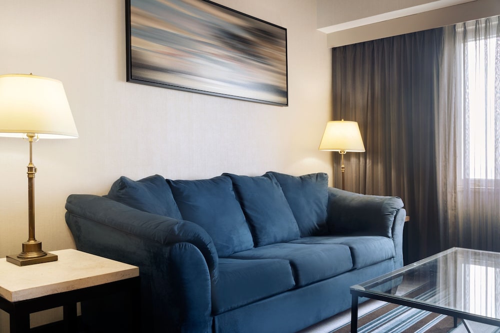

Catania - Jamaica (NY) - Courtyard by Marriott New York JFK Airport