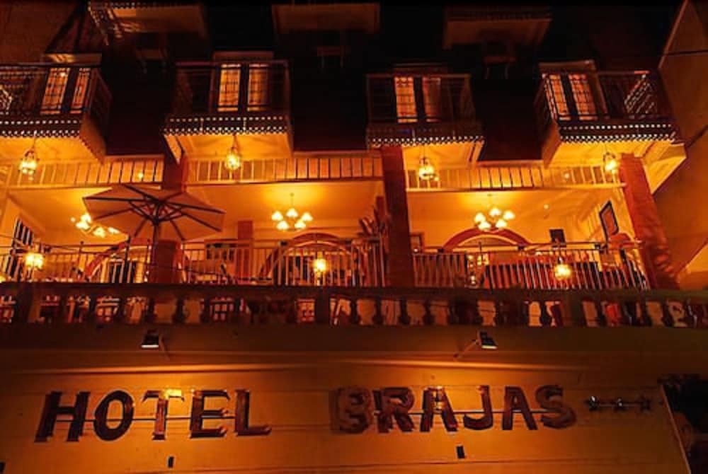 

Catania - Antananarivo - Hotel Brajas