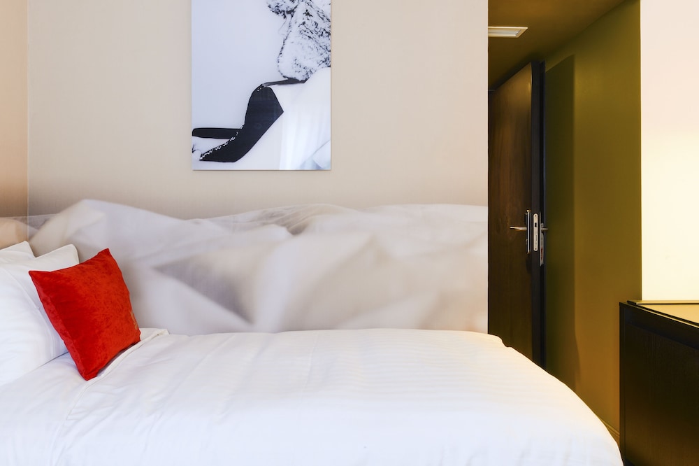 

Milano - Profondeville - Hotel The Royal Snail