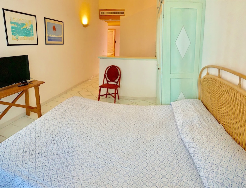 

Bologna - Arzachena - Sporting Hotel Tanca Manna