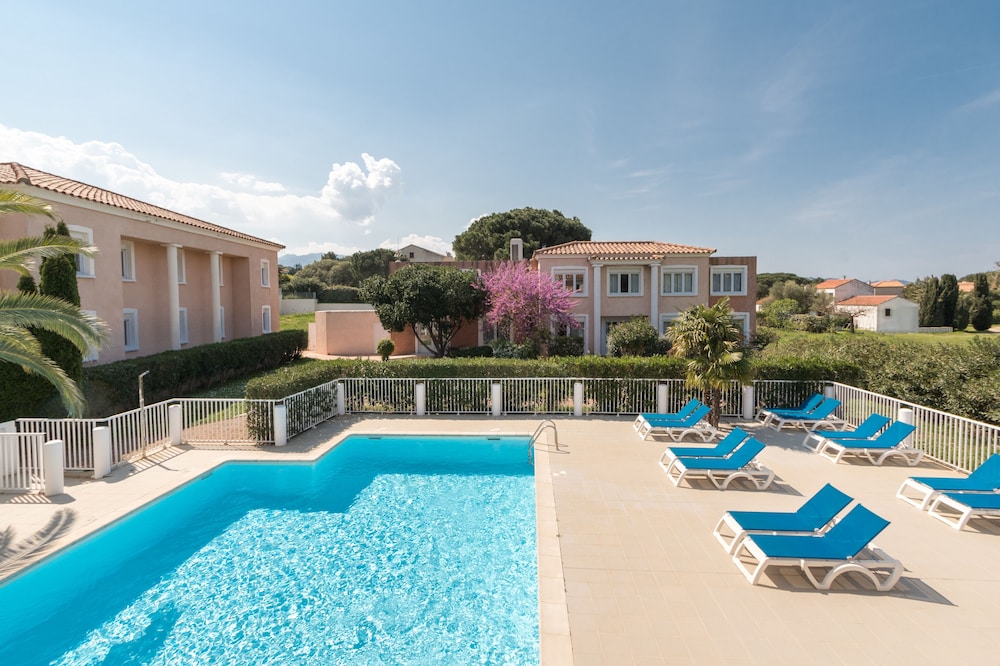 

Torino - Saint Florent - Hôtel Thalassa