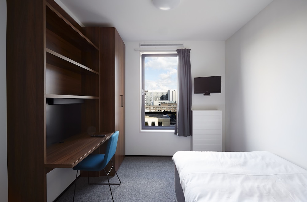 

Napoli - Rotterdam - The Social Hub Rotterdam