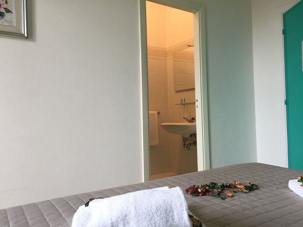 

Bologna - Castelsardo - Hotel Castelsardo Domus Beach