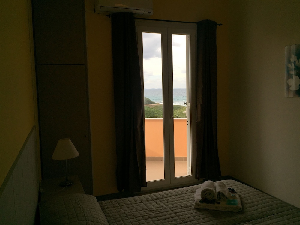 

Bologna - Castelsardo - Hotel Castelsardo Domus Beach
