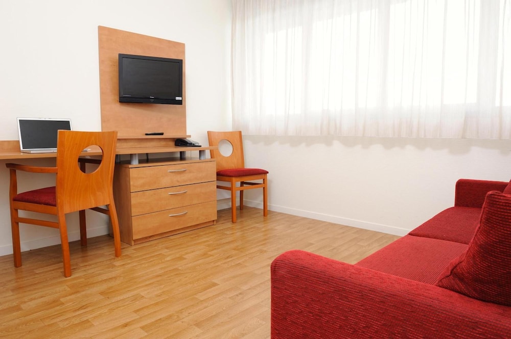 

Roma - Rennes - Séjours & Affaires Rennes Longs Champs