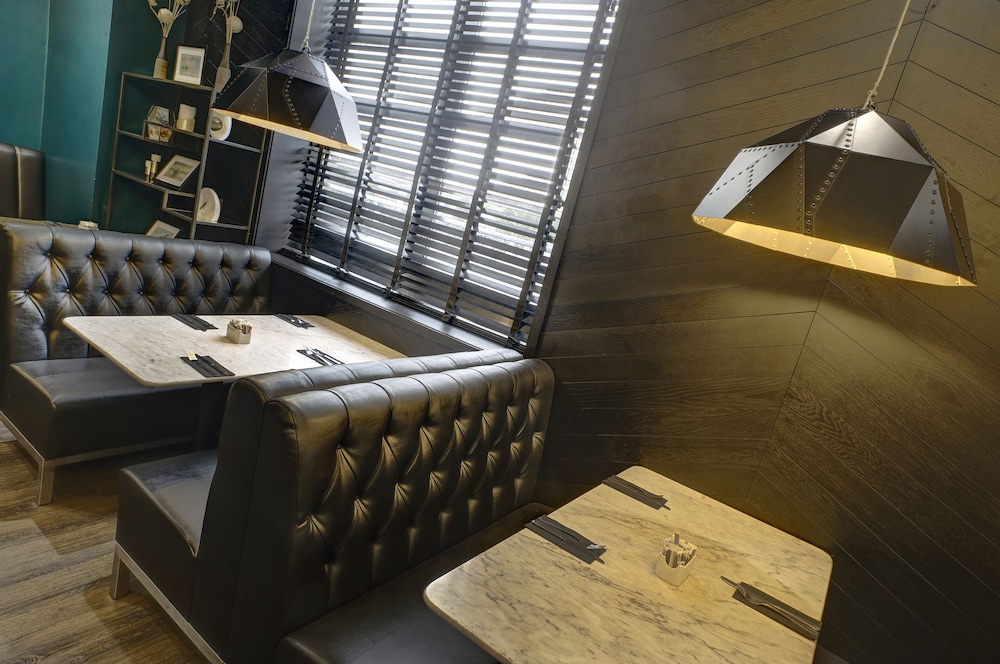 

Venezia - Horley - Sandman Signature London Gatwick Hotel