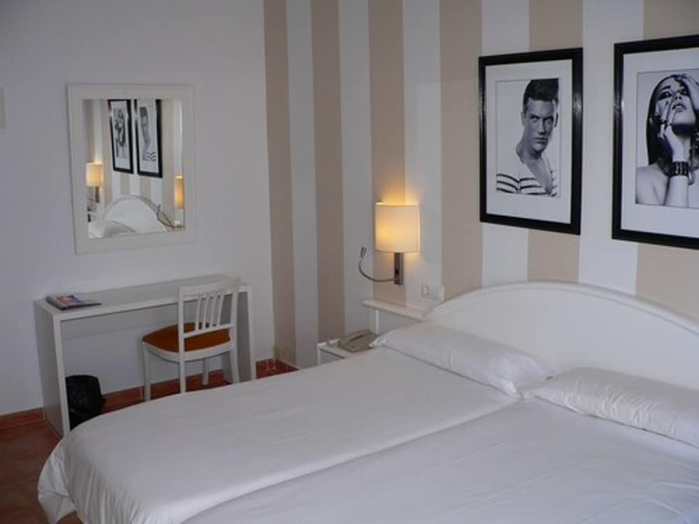 

Napoli - Magaluf - Hotel Boutique Bon Repos - Adults Only