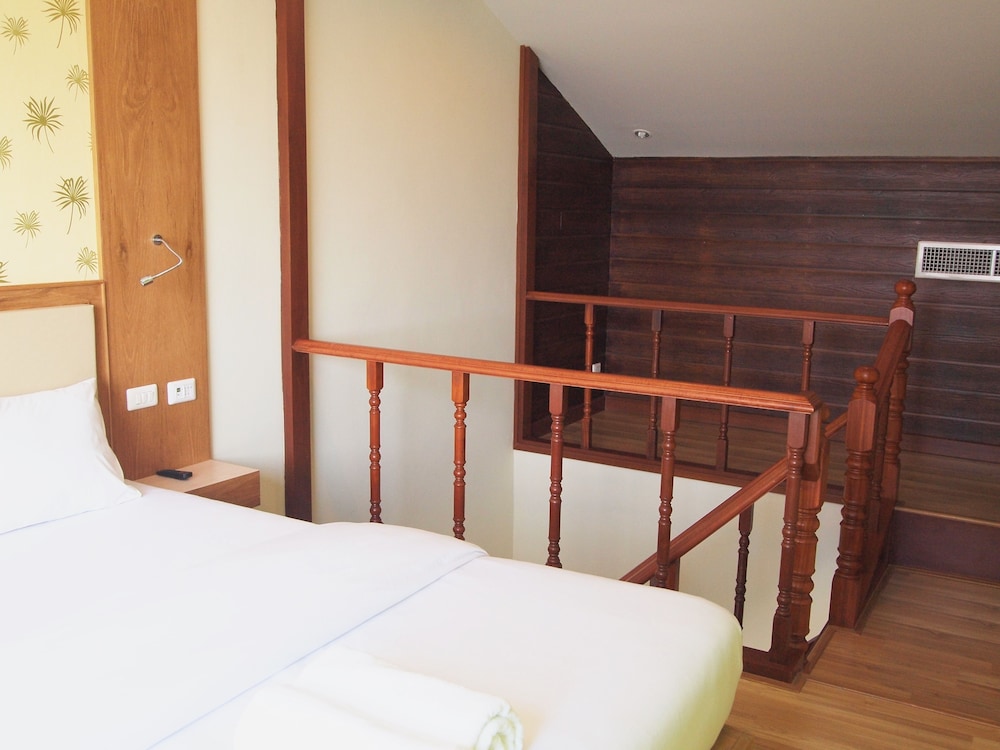 

Genova - Tailandia - Phuket - Phuket Ecozy Hotel