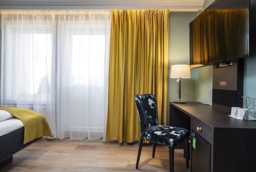 

Milano - Skien - Thon Hotel Høyers