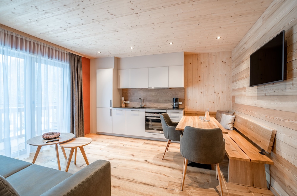 

Roma - Lech am Arlberg - Naturhaus am Arlberg