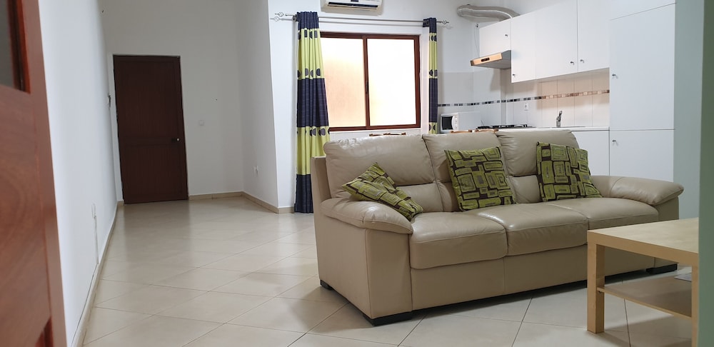

Roma - Praia, Isola di Santiago - Praiano Aparthotel