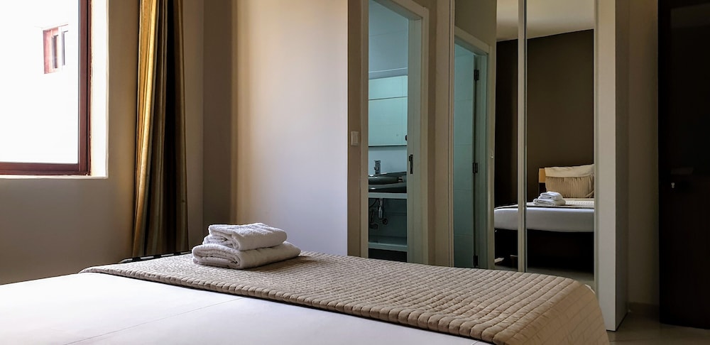 

Roma - Praia, Isola di Santiago - Praiano Aparthotel