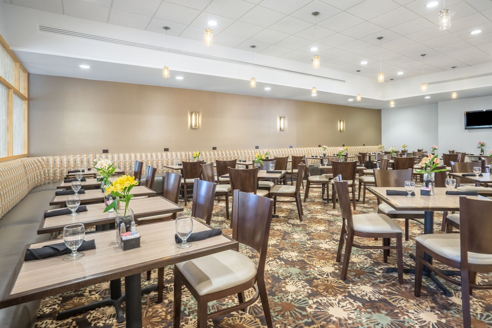 

Milano - Alexandria (VA) - Crowne Plaza Crystal City-Washington, D.C.