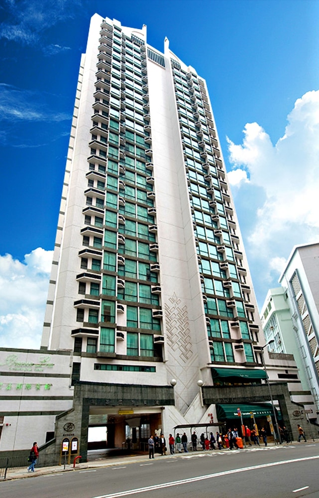 

Roma - Lamma Island - Bishop Lei International House