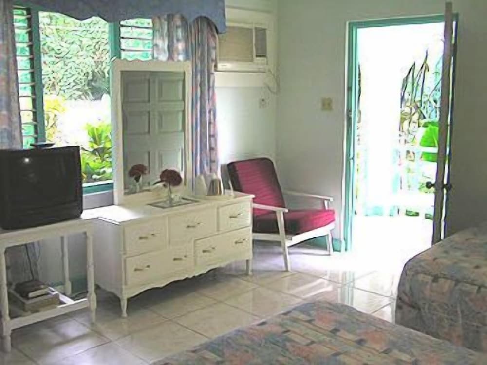 

Napoli - Negril - Gold Nugget Hotel