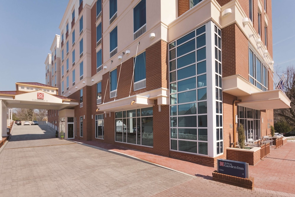 

Milano - Arlington (VA) - Hilton Garden Inn Falls Church
