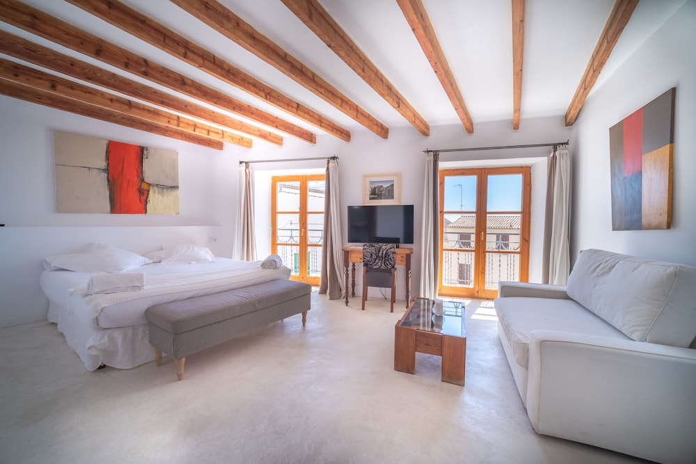 

Palermo - Cala Ratjada - Hotel Forn Nou