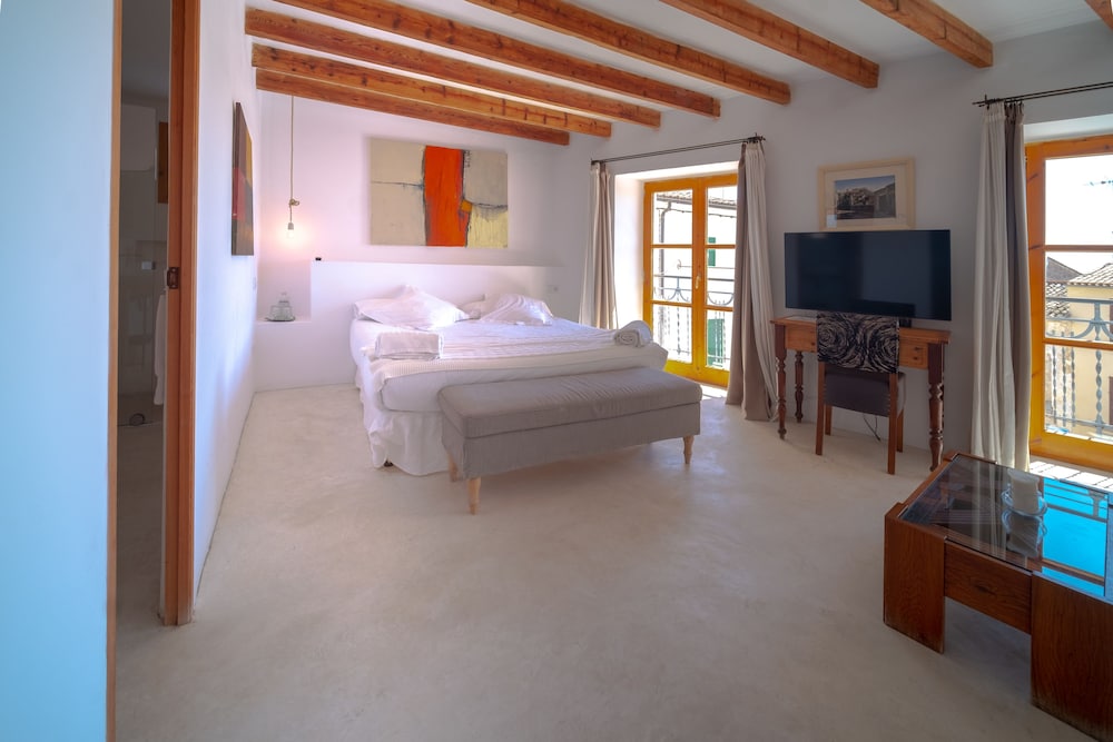 

Catania - Cala Ratjada - Hotel Forn Nou