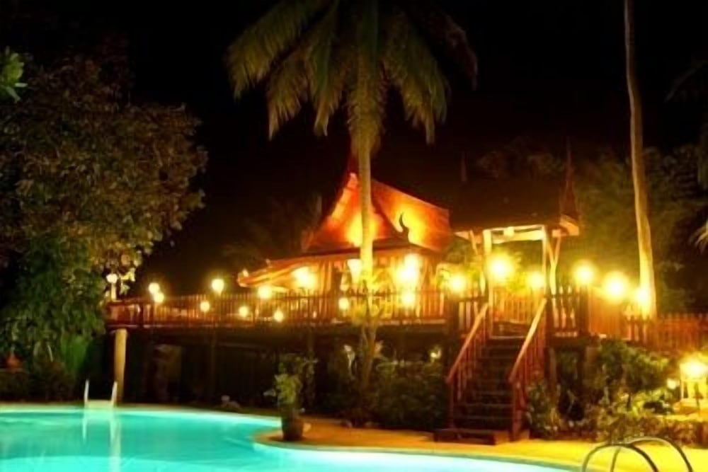 

Milano - Ban Bang Po - Koh Samui - Harry's Bungalows & Restaurant