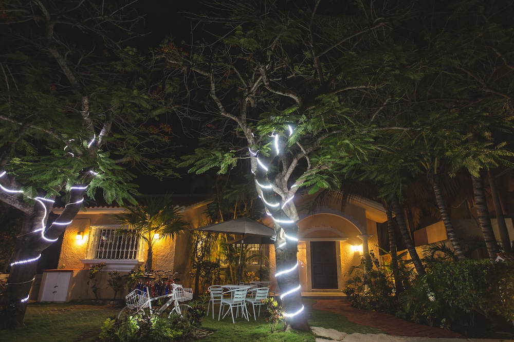 

Napoli - Akumal - Chez Waffle Hotel