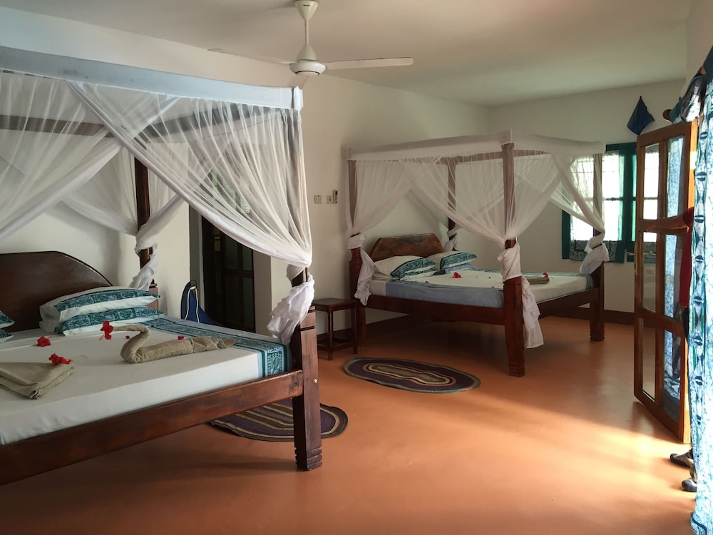 

Bologna - Jambiani, Zanzibar - Sea View Lodge Boutique Hotel