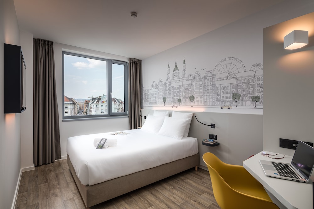 

Bologna - Budaörs - B&B Hotel Budapest City