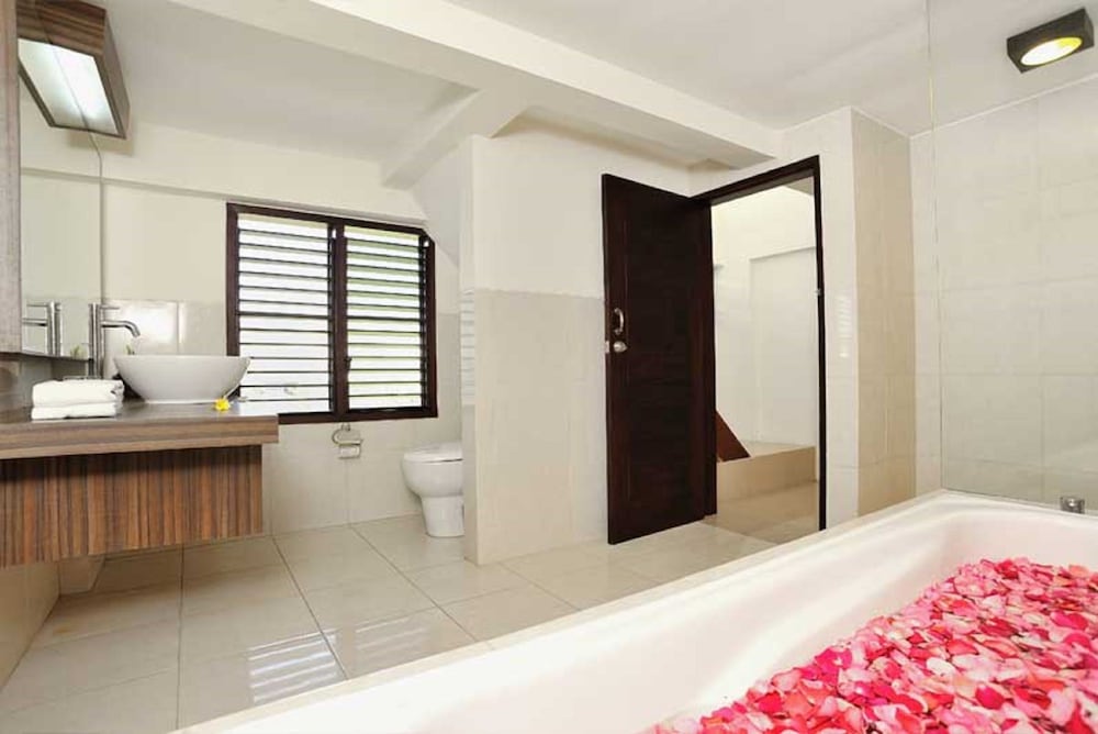 

Bologna - Sanur Beach - Ganga Hotel & Apartments