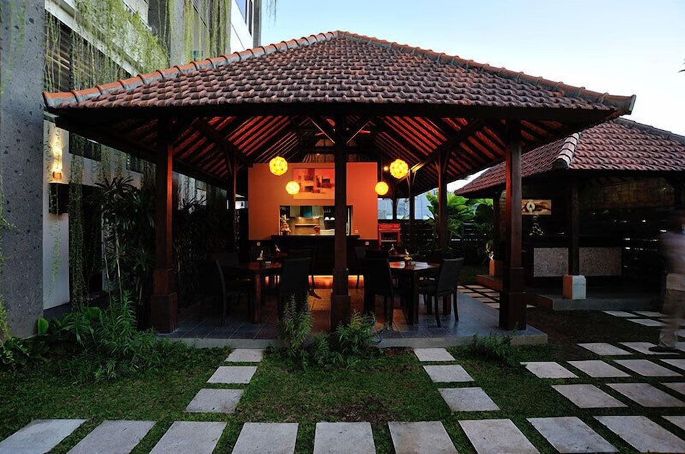 

Bologna - Sanur Beach - Ganga Hotel & Apartments
