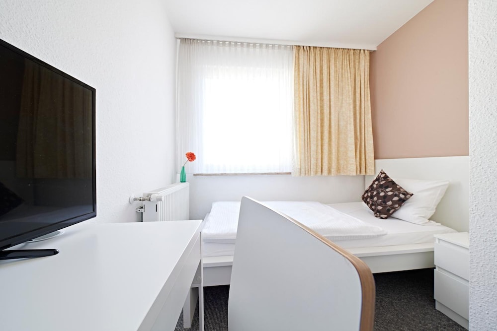

Napoli - Norimberga - Altstadthotel Fürth