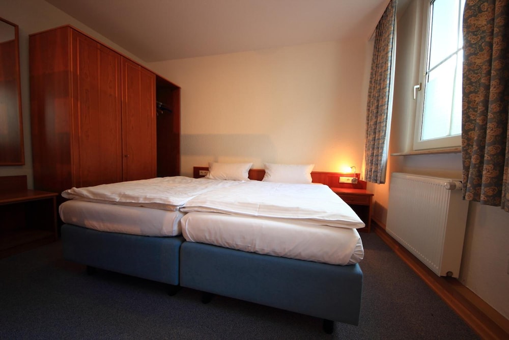 

Napoli - Norimberga - Altstadthotel Fürth