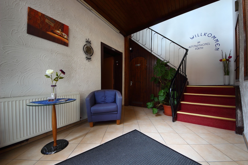 

Catania - Norimberga - Altstadthotel Fürth