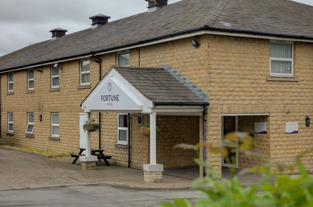 

Roma - Huddersfield - Fortune Huddersfield; Sure Hotel Collection by Best Western