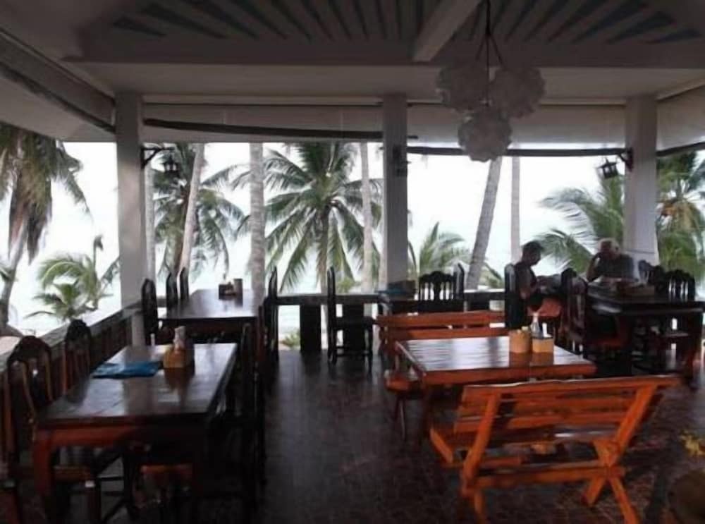 

Roma - Ban Bang Po - Koh Samui - Palm Point Village