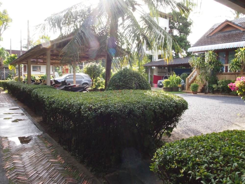 

Milano - Ban Bang Po - Koh Samui - Palm Point Village