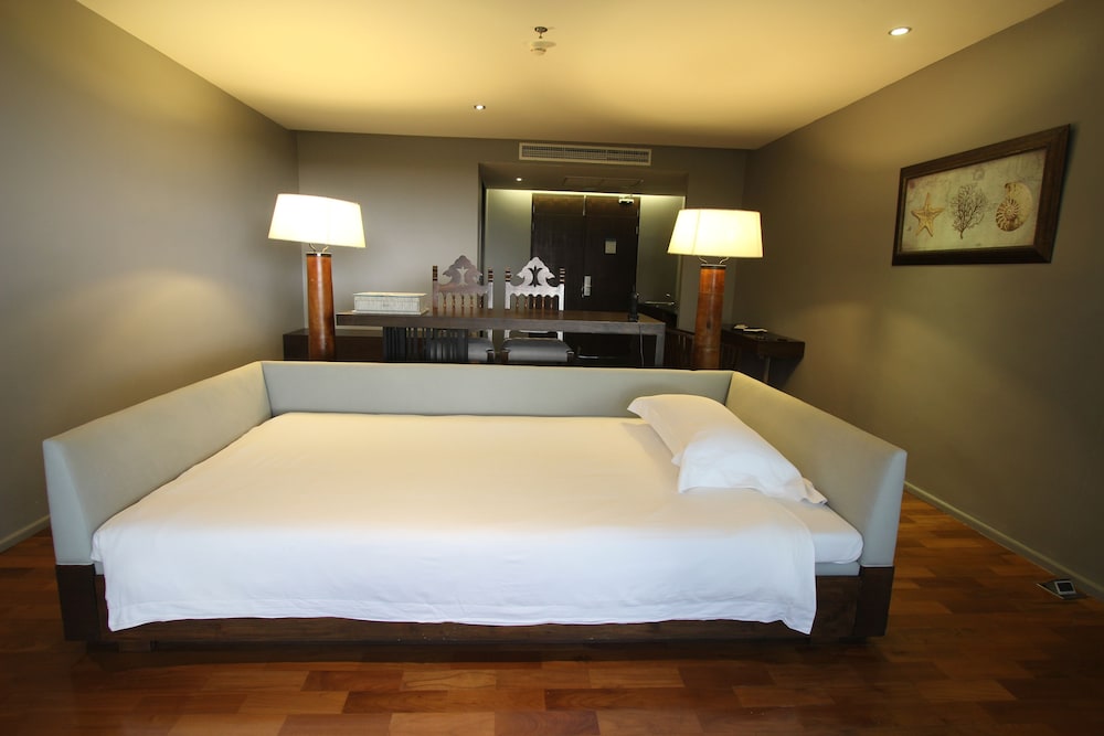 

Milano - Natai Beach, Phang-nga - Le Coral Resort