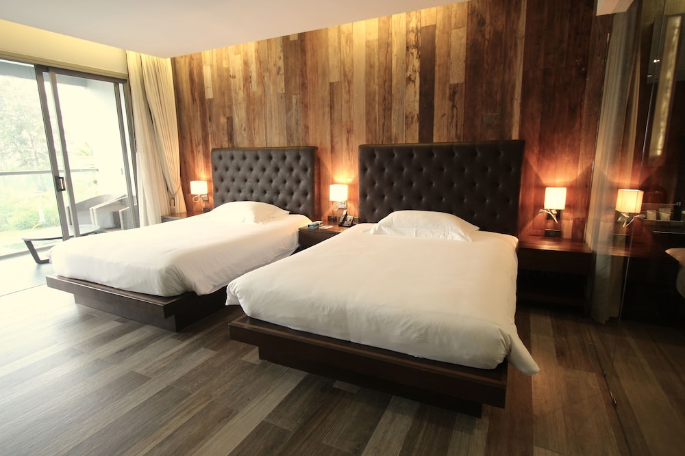 

Firenze - Natai Beach, Phang-nga - Le Coral Resort