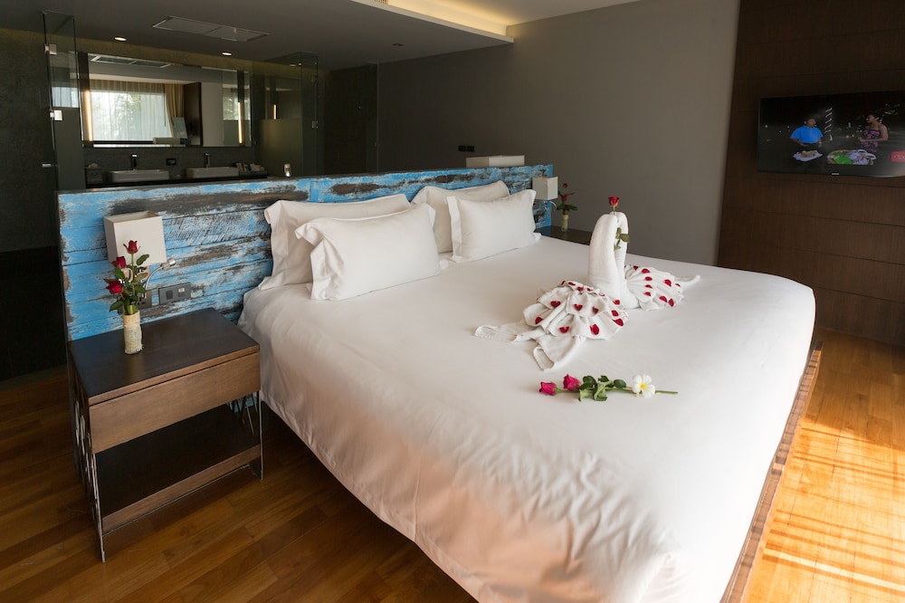 

Milano - Natai Beach, Phang-nga - Le Coral Resort