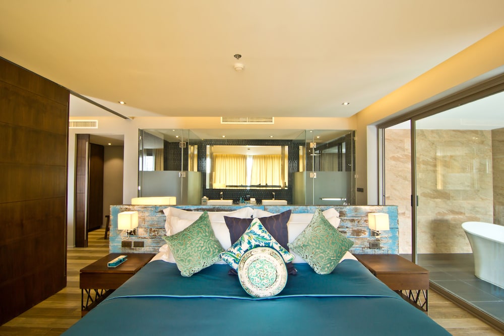

Venezia - Takua Thung - Le Coral Resort
