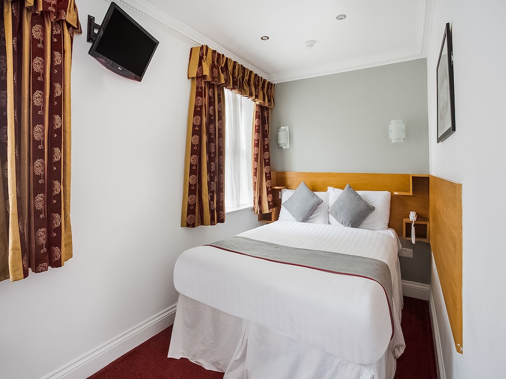

Roma - Hounslow - OYO London Guest House