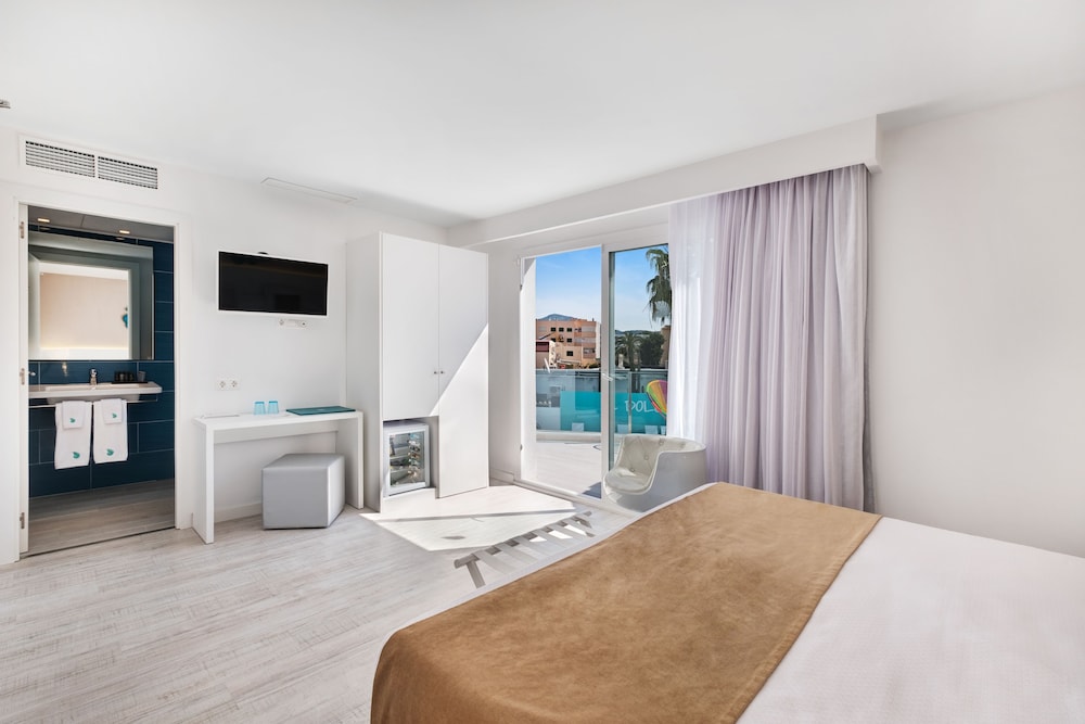 

Milano - Camp de Mar - Plaza Santa Ponsa Boutique - Adults Only.