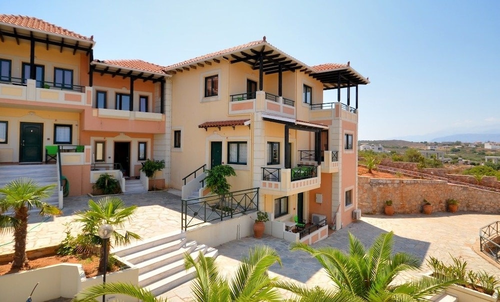 

Roma - Stavros - Aloni Suites