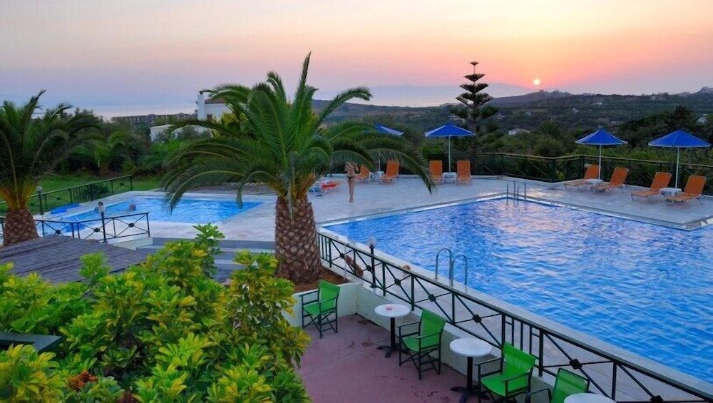 

Napoli - Chania - Aloni Suites