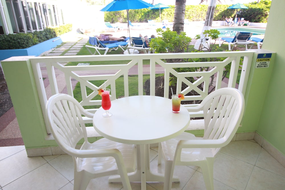 

Milano - Hastings - Dover Beach Hotel