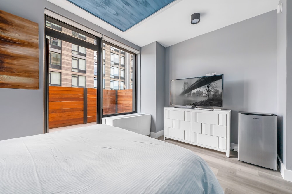 

Roma - Bronx - Global Luxury Suites at The Arches