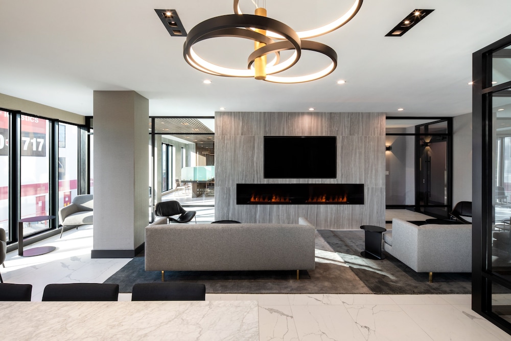 

Roma - Bronx - Global Luxury Suites at The Arches