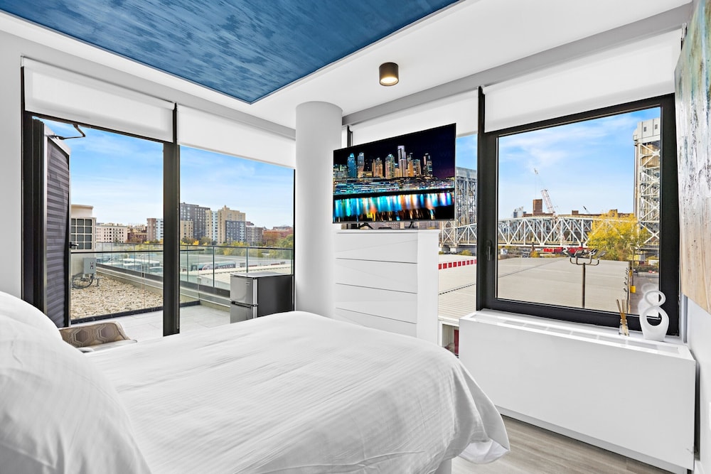 

Bologna - Bronx - Global Luxury Suites at The Arches