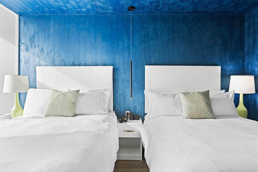 

Roma - Bronx - Global Luxury Suites at The Arches